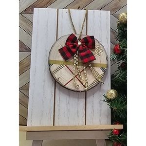 Buffalo Check Bow Gold and Plaid Wooden Disk Holly Ornament/Gift Tag, 3 inch